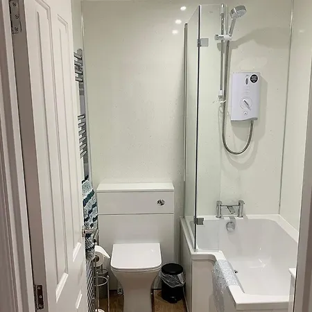 2 Windsor House * 케직